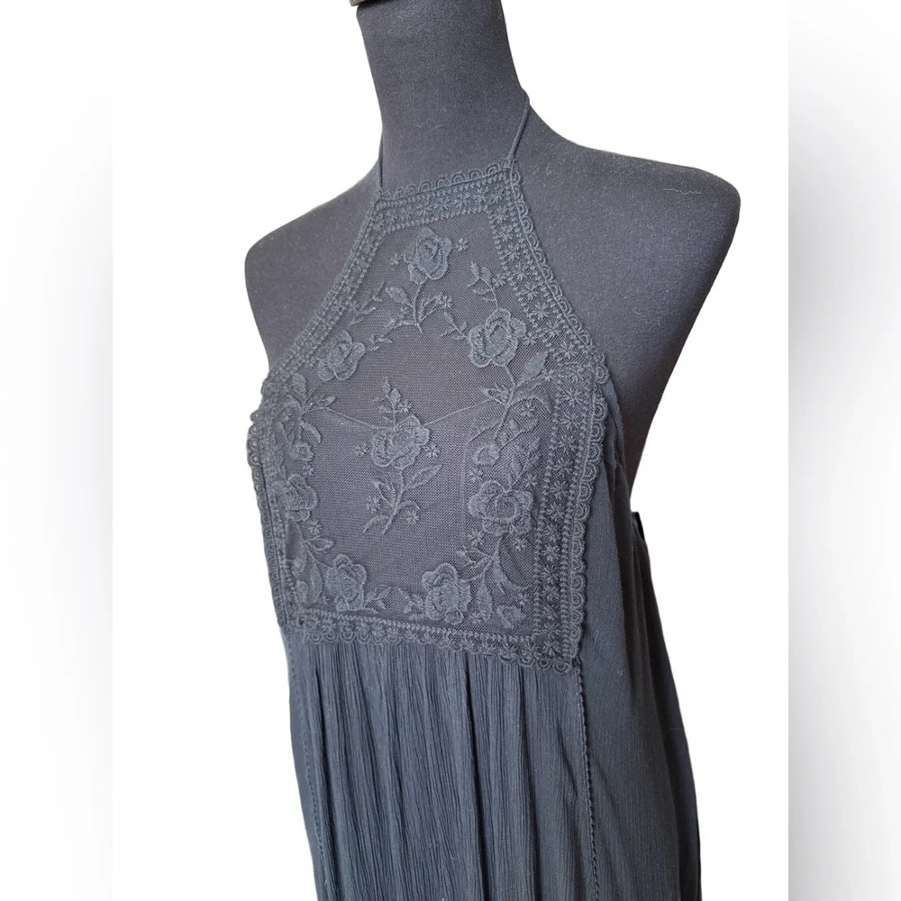 Abercrombie & Fitch Black Lace Halter Dress